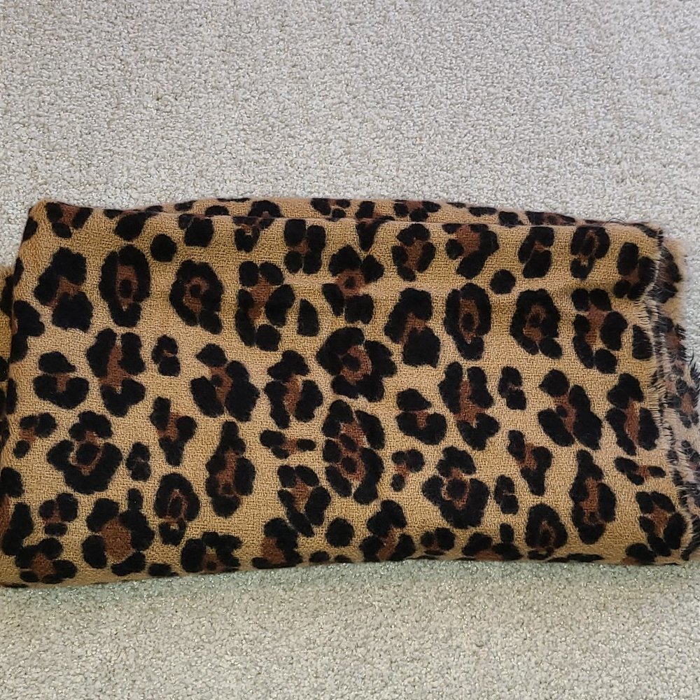Zara leopard scarf